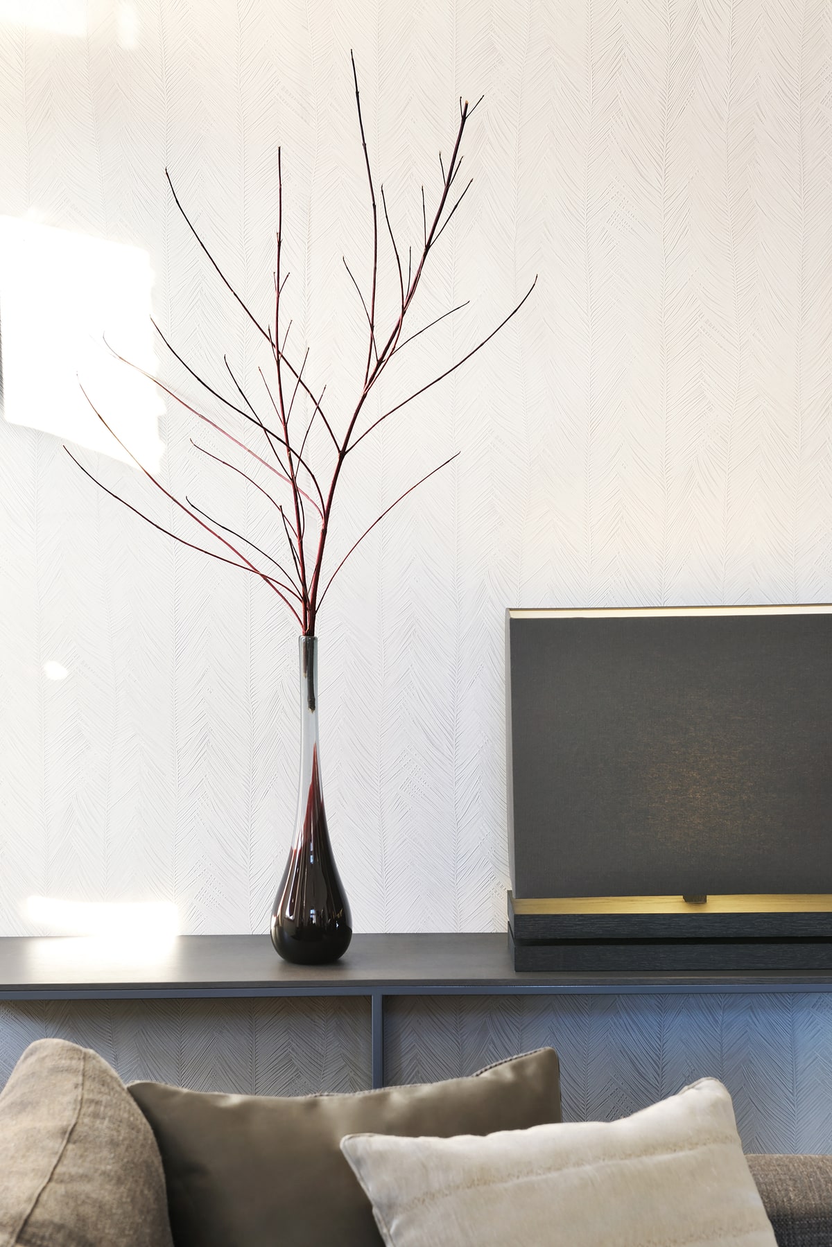 Itaya in een interieur, kleur Eggshell — niet de kleur van dit product